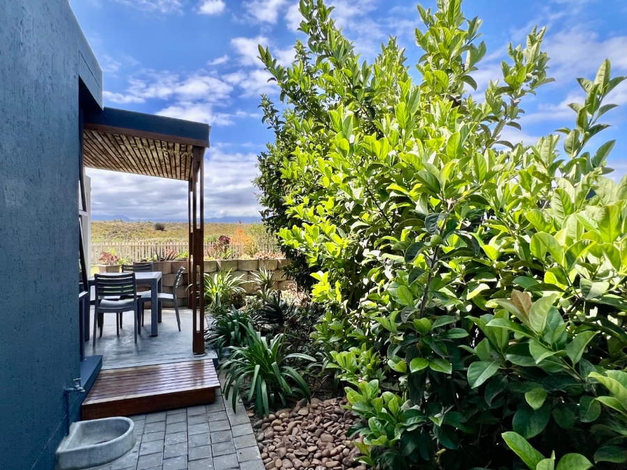 5 Bedroom Property for Sale in Oubaai Western Cape